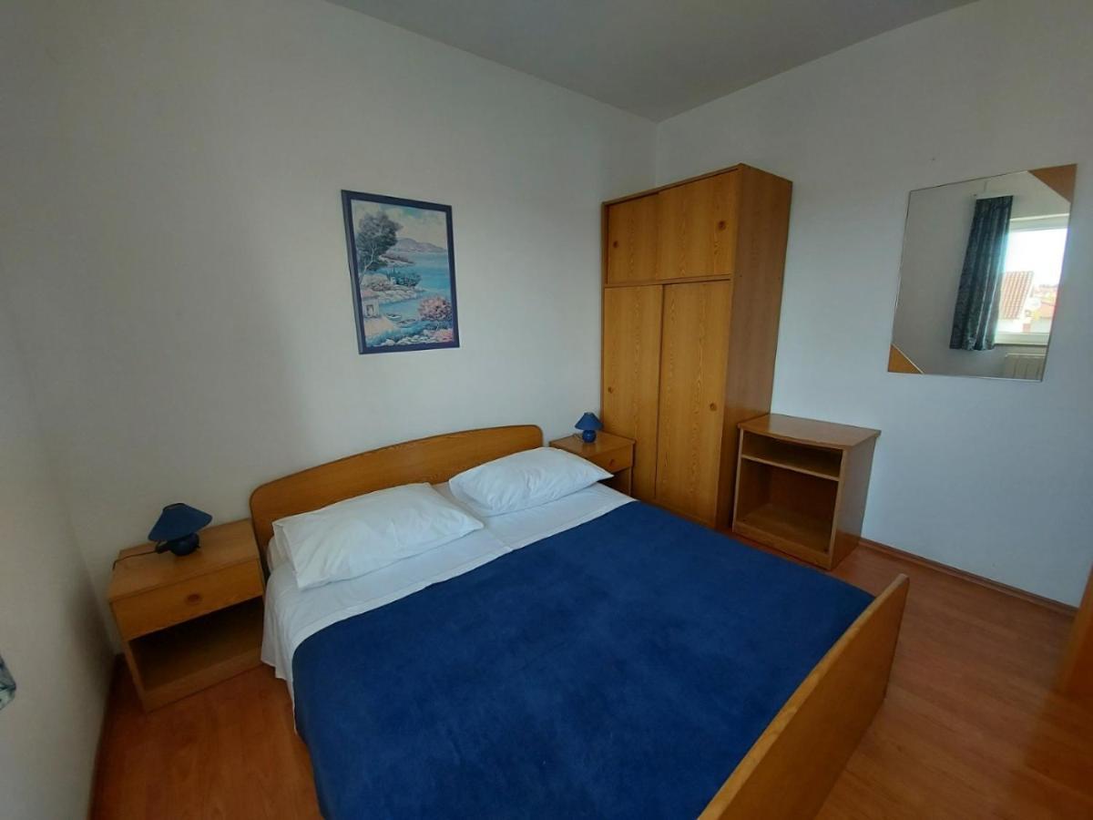 Apartment Emma Demarin *
