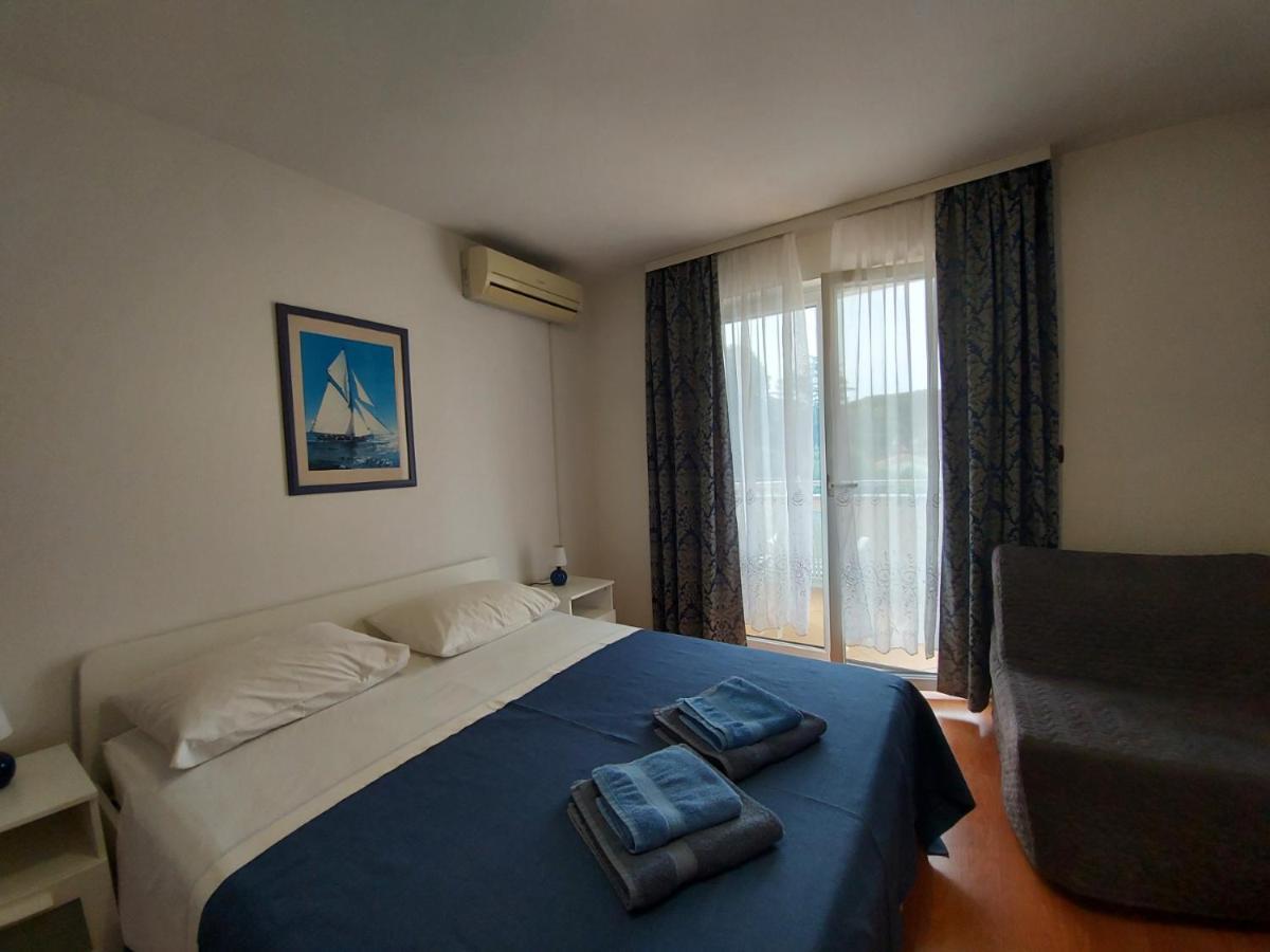 Emma Demarin Apartma